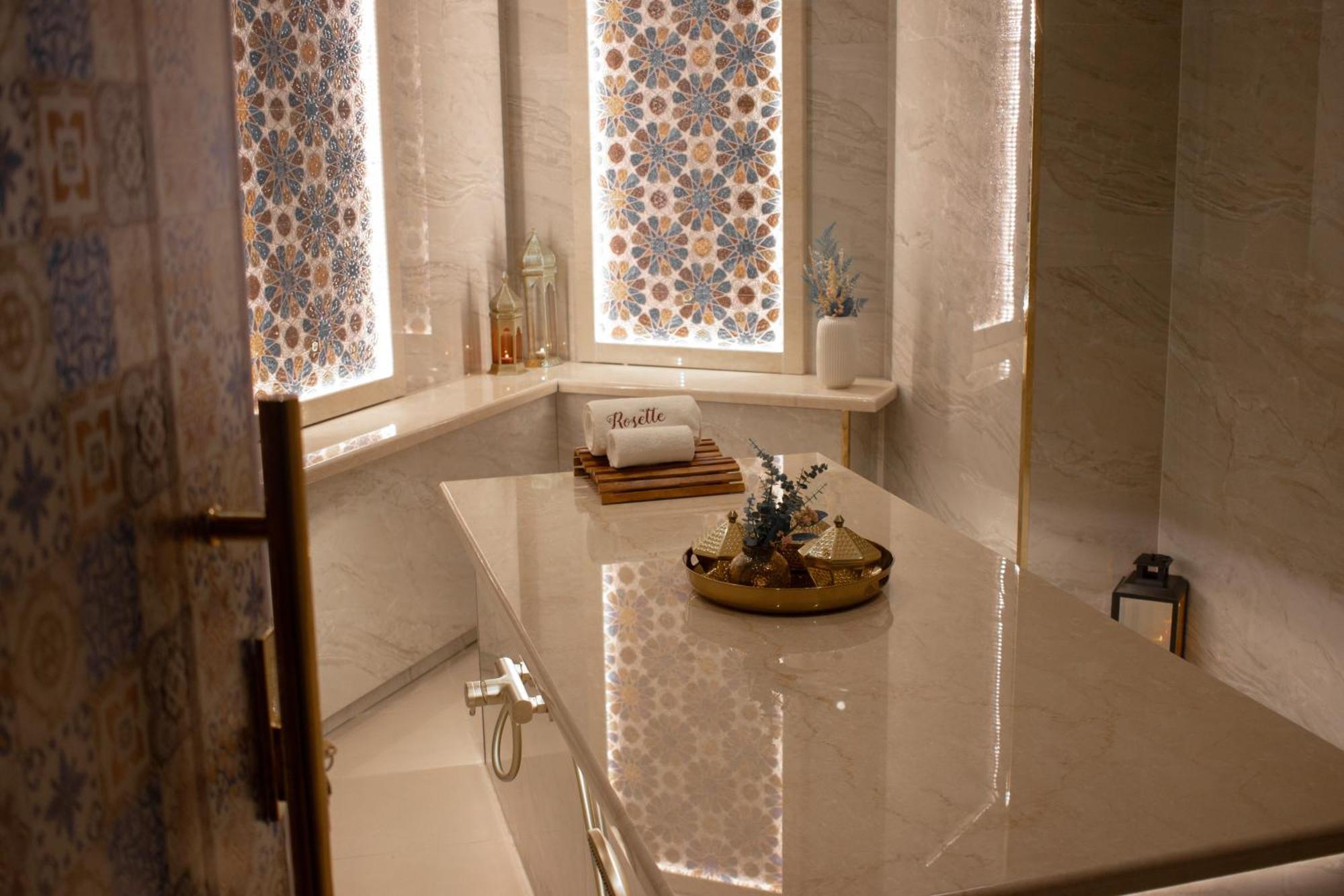 Central Inn Souq Waqif الدوحة المظهر الخارجي الصورة